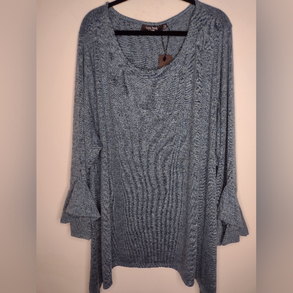 NWT Arna York Collection by City Chic Women's Top 30/32 Bell Sleeve Jade Tunic